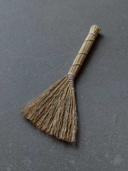 Japanese Rice Straw Broom - XS