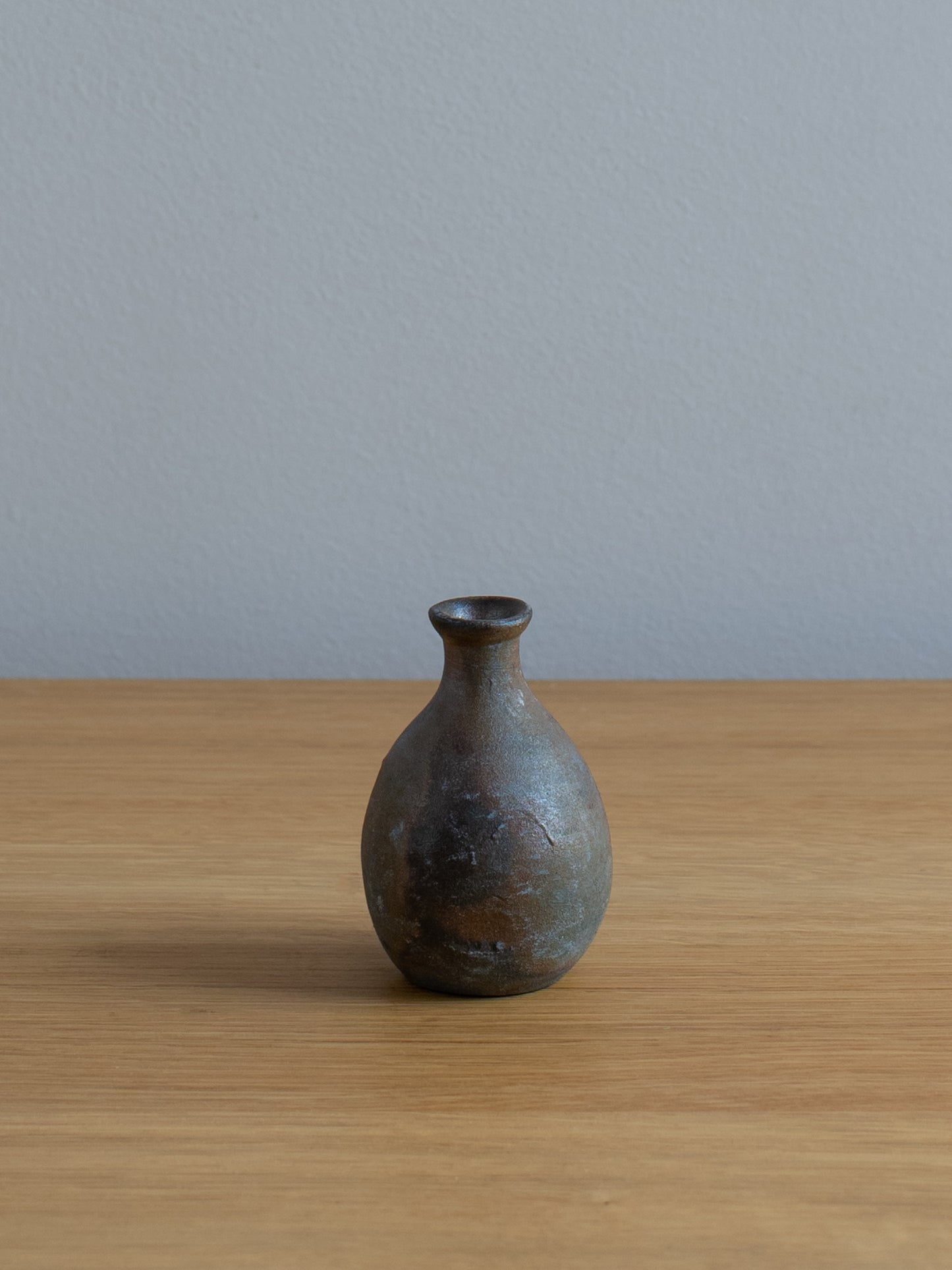 Antique Bizen Ware Mini Vase 3