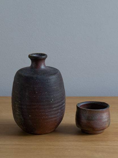 Antique Bizen Ware Sake Set 2