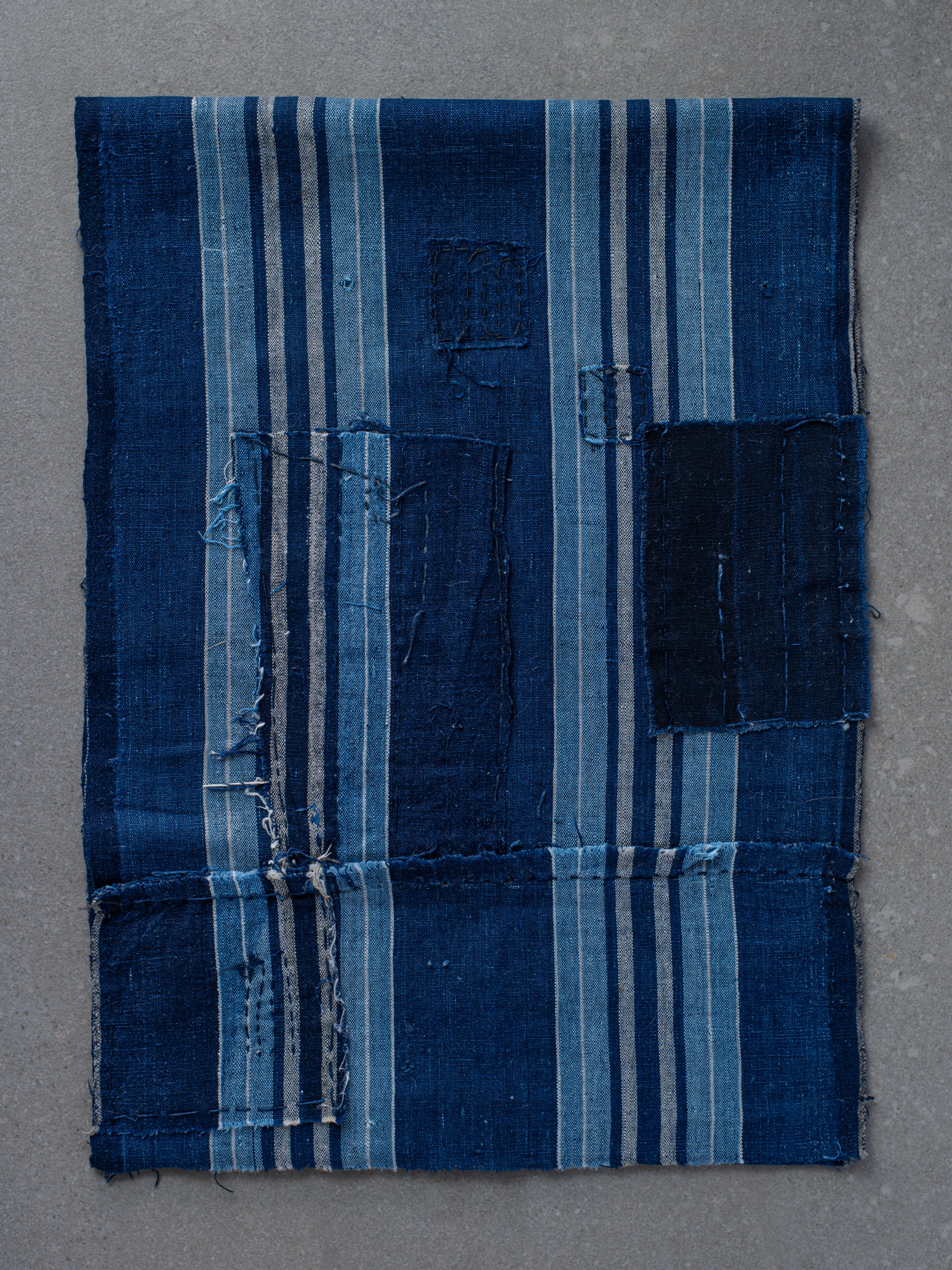 Vintage outlets Japanese Kimono Fabric Cotton Antique Boro Patch Indigo Blue RANRU 62.6