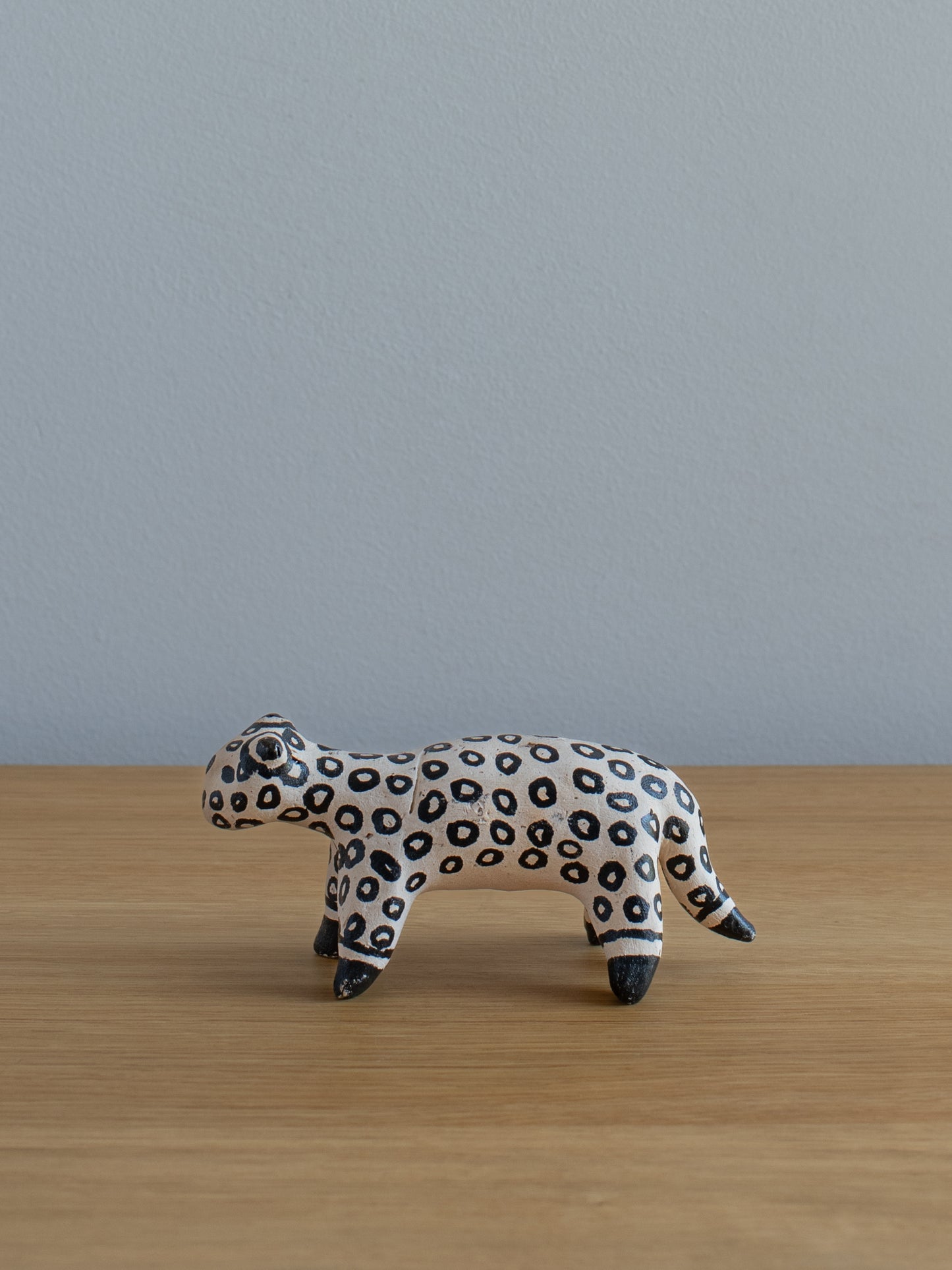 Karajá Ceramic Sculpture - Jaguar