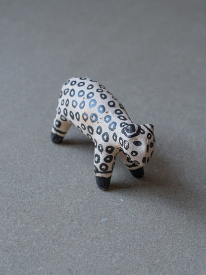 Karajá Ceramic Sculpture - Jaguar