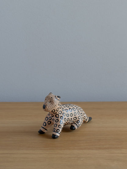 Karajá Ceramic Sculpture - Jaguar II