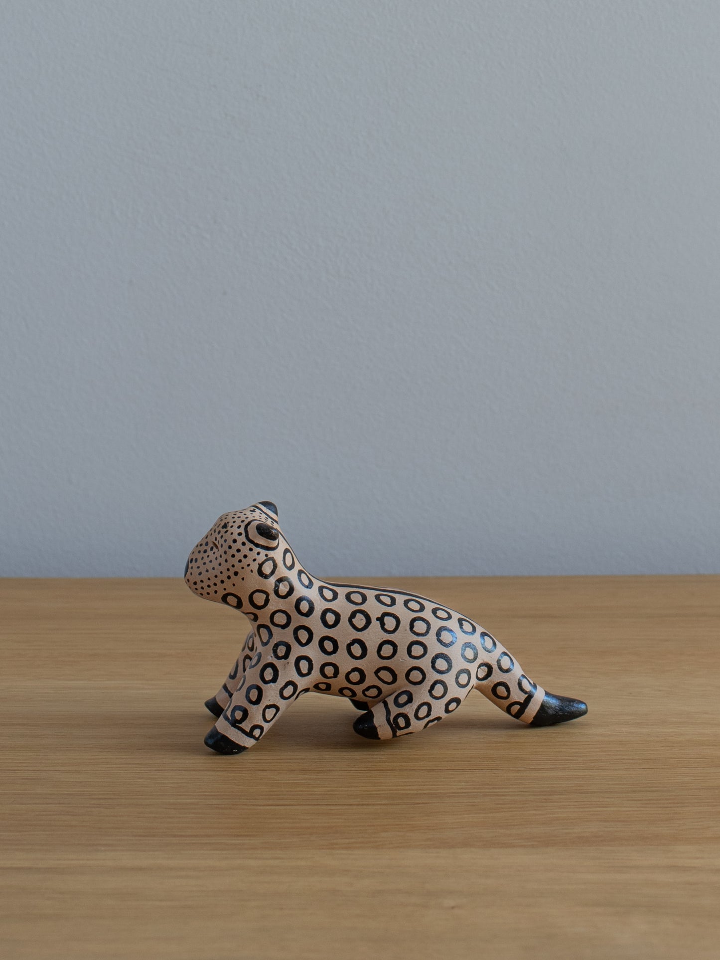 Karajá Ceramic Sculpture - Jaguar II